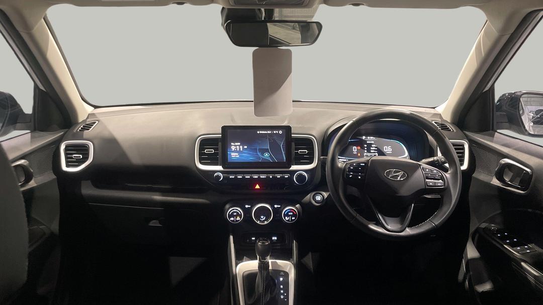 2023 Hyundai Venue Elite (black) Two-tone Roof, Automatic, 33154 km, Dashboard View