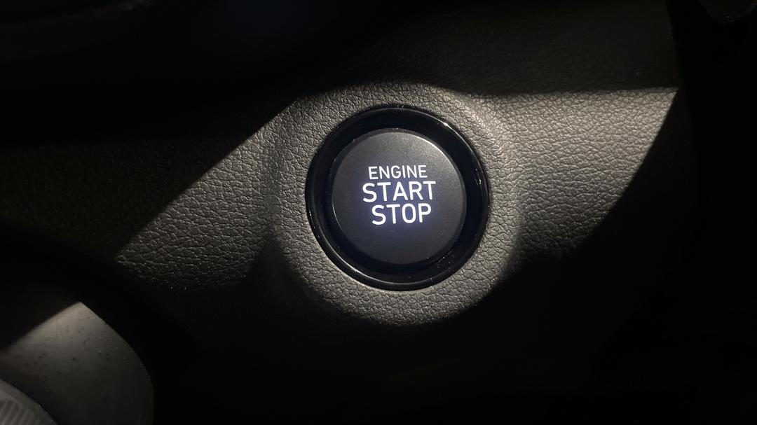 2023 Hyundai Venue Elite (black) Two-tone Roof, Automatic, 33154 km, Keyless / Button Start
