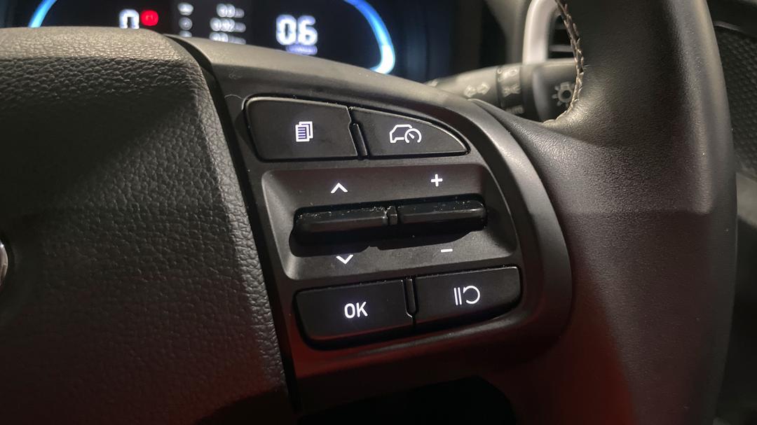 2023 Hyundai Venue Elite (black) Two-tone Roof, Automatic, 33154 km, Cruise Control