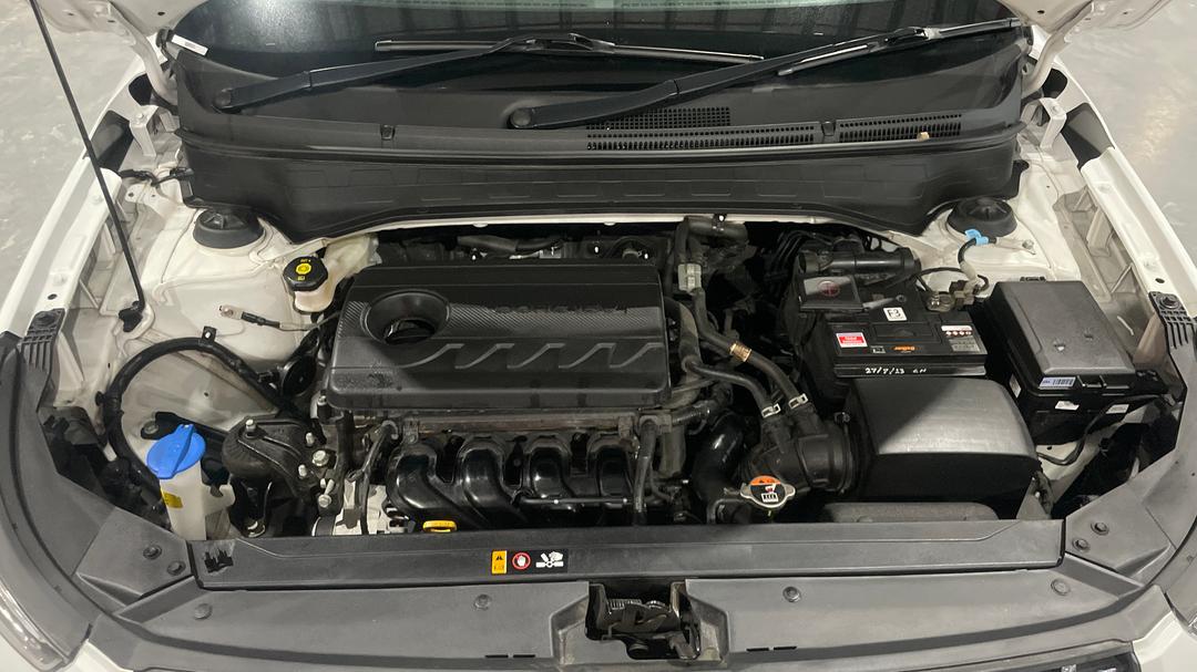 2023 Hyundai Venue Elite (black) Two-tone Roof, Automatic, 33154 km, Open Bonnet (Engine)