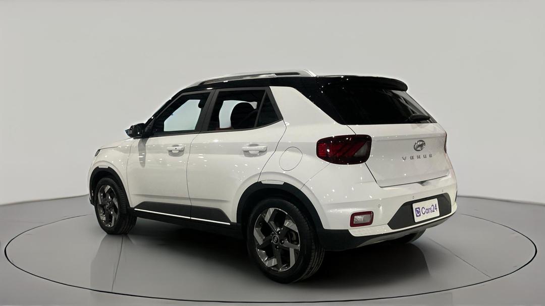 2023 Hyundai Venue Elite (black) Two-tone Roof, Automatic, 33154 km, Left Back Diagonal (45- Degree) View