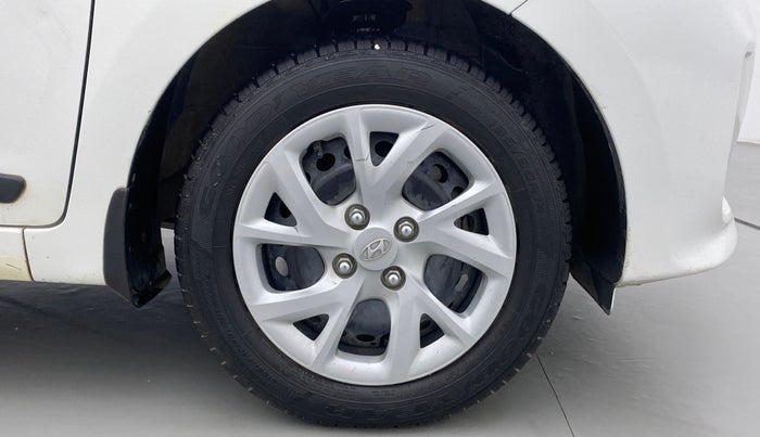 2019 Hyundai Grand i10 MAGNA 1.2 KAPPA VTVT, Petrol, Manual, 14,719 km, Right Front Wheel