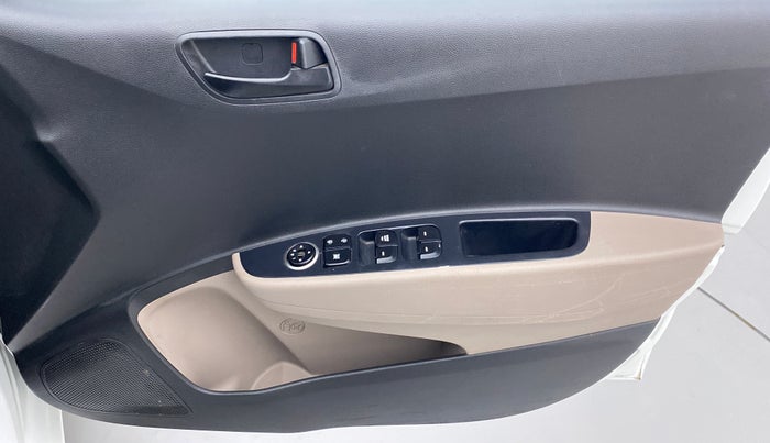 2019 Hyundai Grand i10 MAGNA 1.2 KAPPA VTVT, Petrol, Manual, 14,719 km, Driver Side Door Panels Control