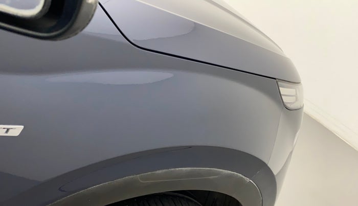 2022 Hyundai VENUE SX PLUS 1.0 TURBO DCT, Petrol, Automatic, 22,411 km, Right fender - Paint has minor damage
