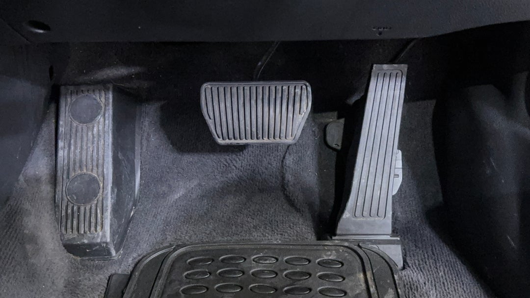 Pedals and Footmat