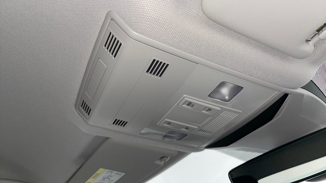 On-Roof Controls/Sunglass holder