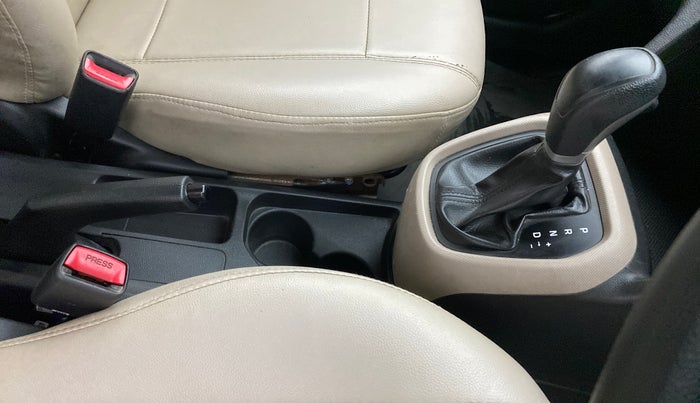 2018 Hyundai Grand i10 MAGNA AT 1.2 KAPPA VTVT, Petrol, Automatic, 26,646 km, Gear Lever