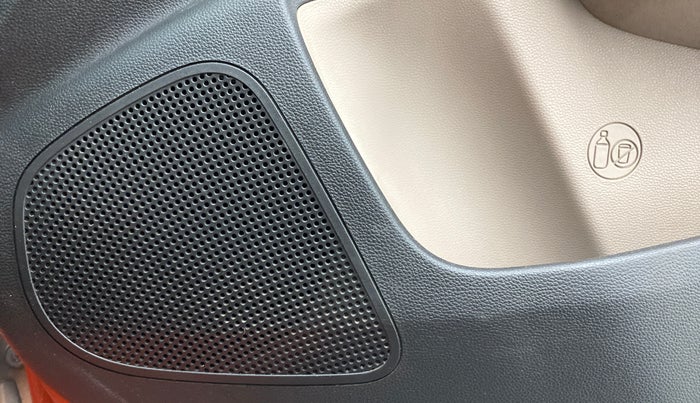 2018 Hyundai Grand i10 MAGNA AT 1.2 KAPPA VTVT, Petrol, Automatic, 26,646 km, Speaker