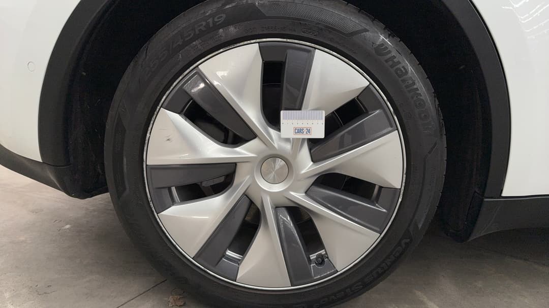 2022 Tesla Model Y Rear-wheel Drive, Automatic, 21258 km, Wheels Rim Rear RHS Gutter Rash