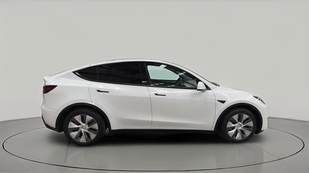 2022 Tesla Model Y Rear-wheel Drive, Automatic, 21258 km, Right Side View