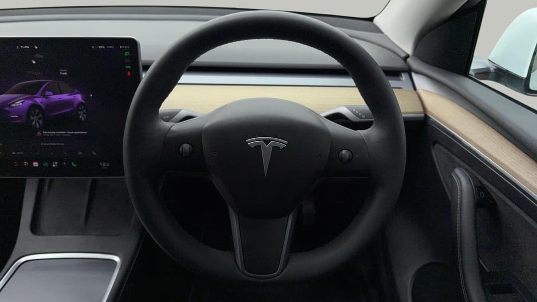 2022 Tesla Model Y Rear-wheel Drive, Automatic, 21258 km, Steering Wheel Close-up