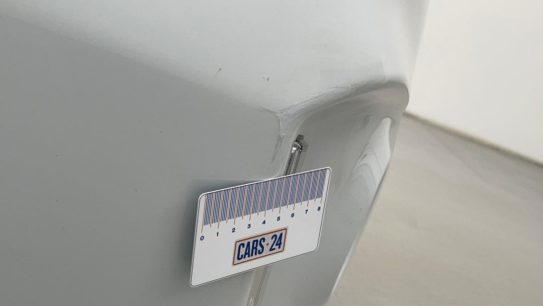 Bumper Front Scratch