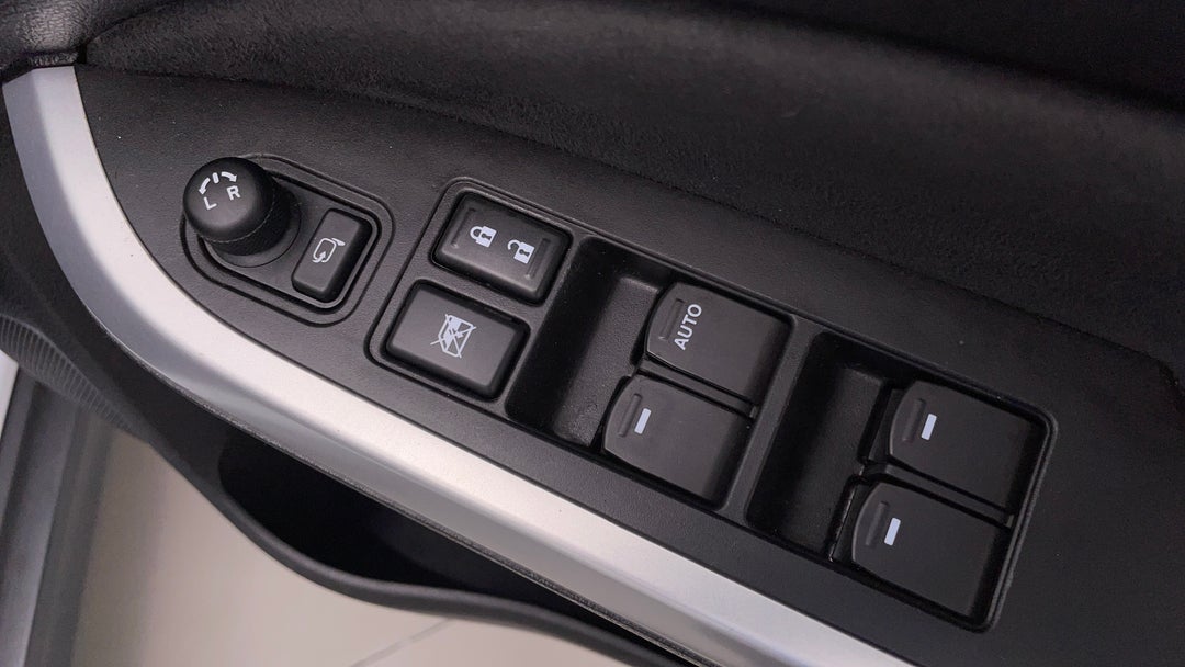 Drivers Side Door Panel Controls