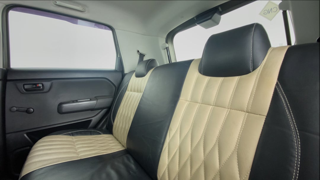 Right Side Rear Door Cabin