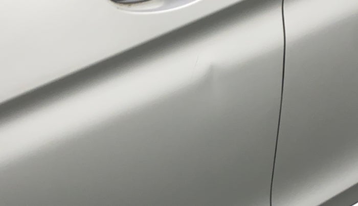 2017 Honda City 1.5L I-VTEC VX, Petrol, Manual, 85,686 km, Front passenger door - Slightly dented