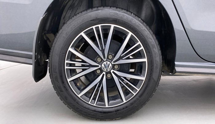 2020 Volkswagen Vento Highline 1.0 TSI MT, Petrol, Manual, 37,197 km, Right Rear Wheel