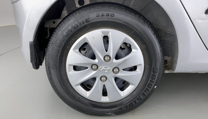 2012 Hyundai i10 MAGNA 1.2 KAPPA2, Petrol, Manual, 39,842 km, Right Rear Wheel