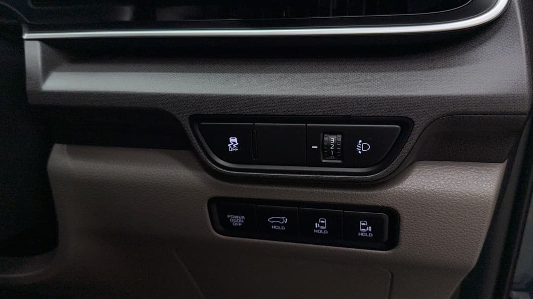 2024 Kia Carnival Sport+, Automatic, 18078 km, Utility Switches/Buttons