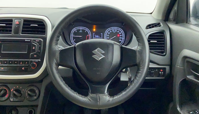 2018 Maruti Vitara Brezza VDI, Diesel, Manual, 1,13,118 km, Steering Wheel Close Up