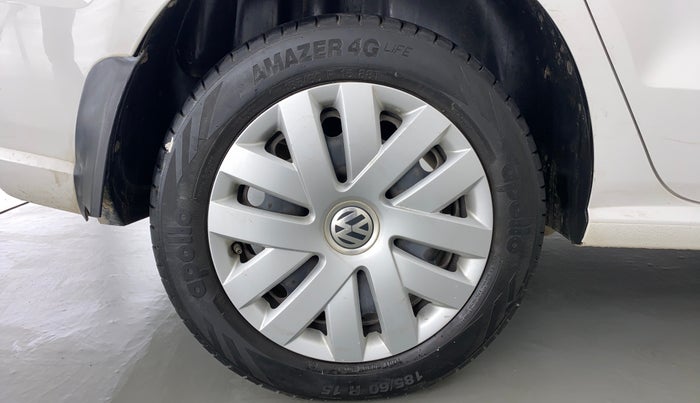 2016 Volkswagen Ameo COMFORTLINE 1.2, Petrol, Manual, 64,851 km, Right Rear Wheel