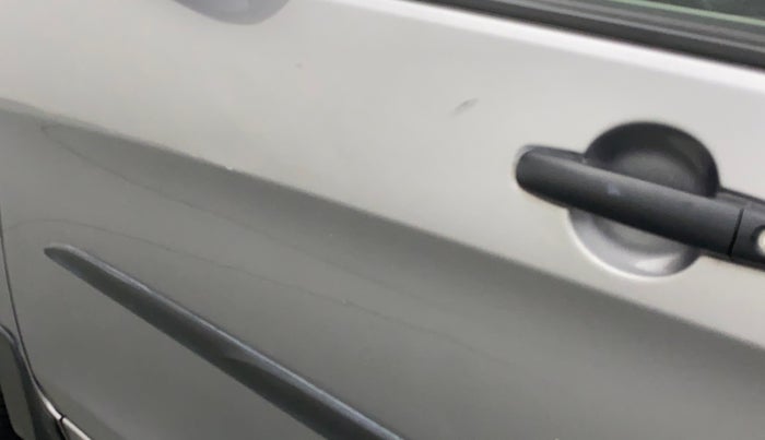 2017 Maruti Celerio VXI CNG, CNG, Manual, 48,726 km, Front passenger door - Slightly dented