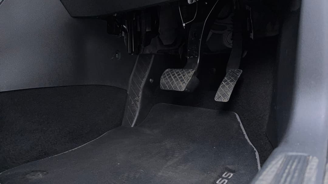 Pedals and Footmat