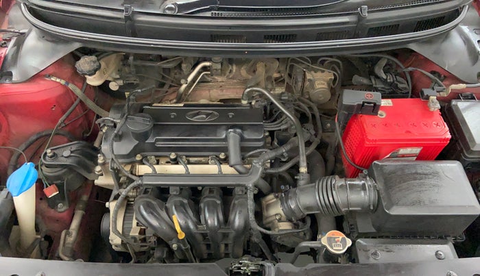 2017 Hyundai Elite i20 ASTA 1.2 DUAL TONE, Petrol, Manual, 93,100 km, Engine Bonet View