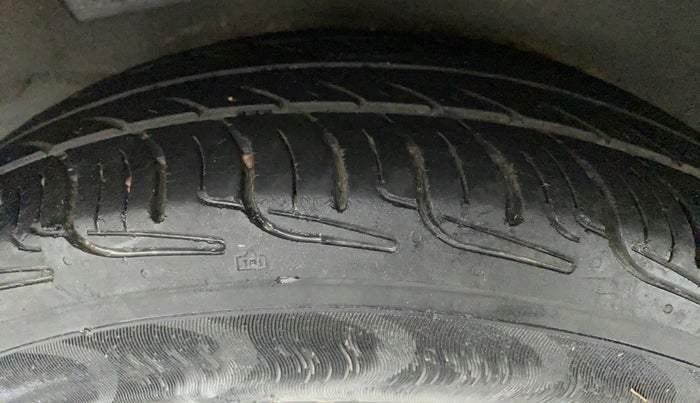 2011 Hyundai i10 ERA 1.1 IRDE, Petrol, Manual, 96,616 km, Right Rear Tyre Tread