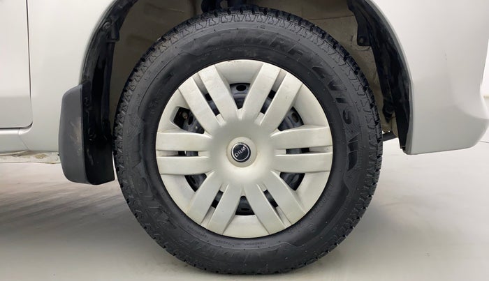2016 Maruti Alto 800 VXI, Petrol, Manual, 24,069 km, Right Front Tyre