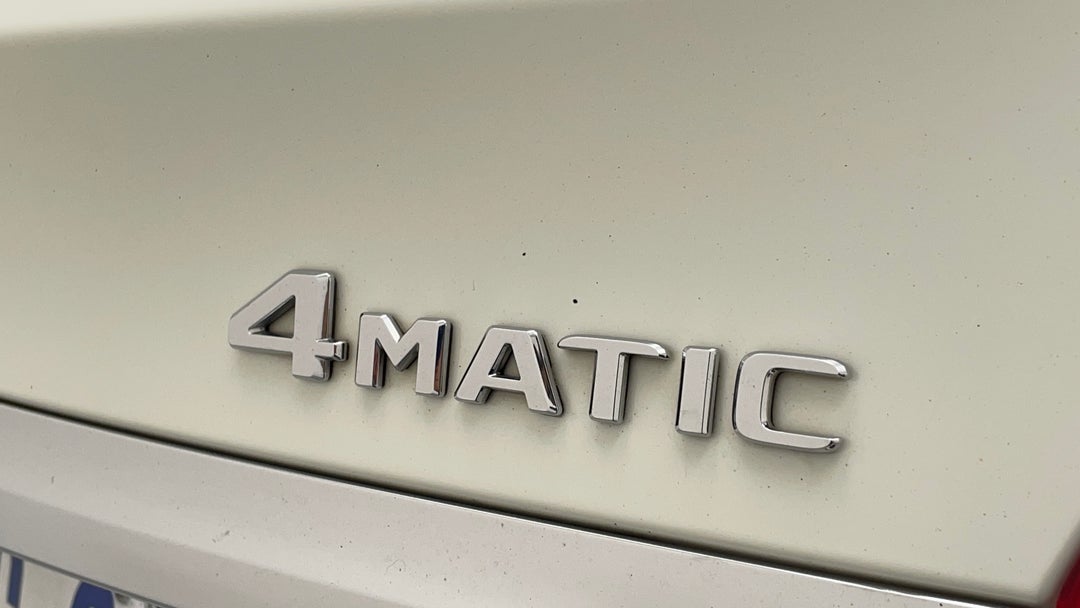 Badge (Boot Right Side)