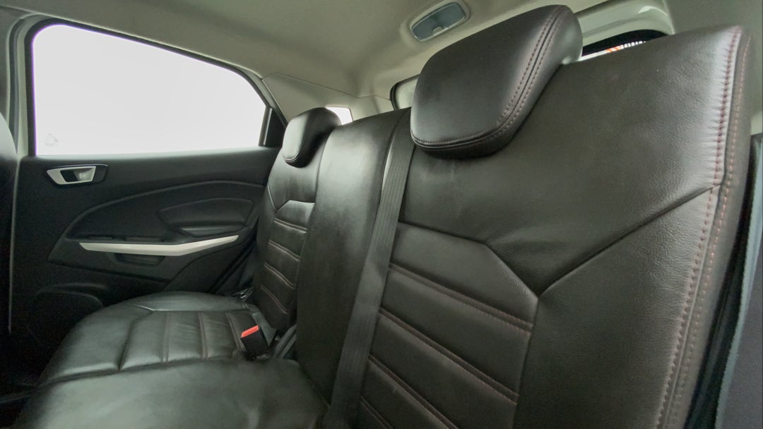 Right Side Rear Door Cabin