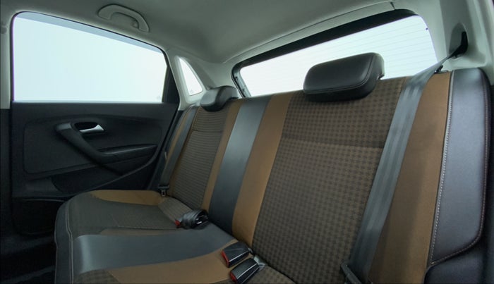 2017 Volkswagen Polo HIGHLINE1.2L PETROL, CNG, Manual, 49,657 km, Right Side Rear Door Cabin
