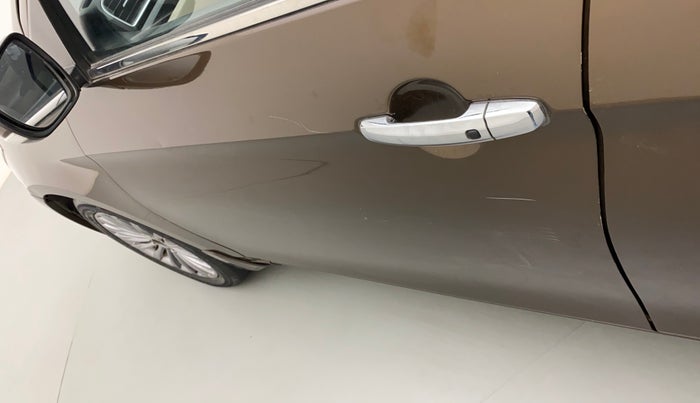 2017 Maruti Ciaz ALPHA  AT 1.4  PETROL, CNG, Automatic, 83,022 km, Front passenger door - Slightly dented