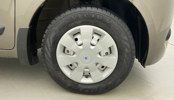 2020 Maruti New Wagon-R LXI CNG 1.0 L, CNG, Manual, 17,621 km, Right Front Wheel