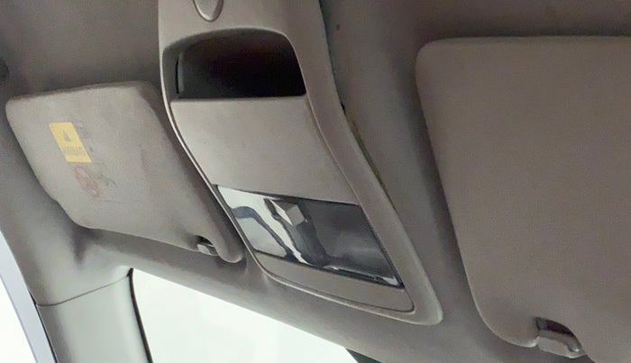 2021 Tata ALTROZ XZ DIESEL, Diesel, Manual, 41,192 km, Ceiling - Roof Lights not fixed proper