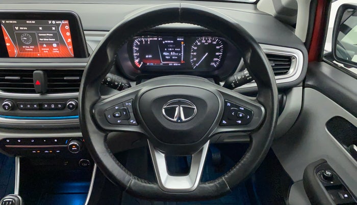 2021 Tata ALTROZ XZ DIESEL, Diesel, Manual, 41,442 km, Steering Wheel Close Up