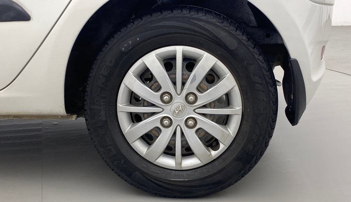 2015 Hyundai i10 SPORTZ 1.1 IRDE2, Petrol, Manual, 72,010 km, Left Rear Wheel