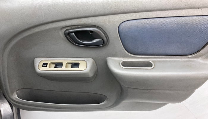 2014 Maruti Alto K10 VXI, Petrol, Manual, 53,179 km, Driver Side Door Panels Control