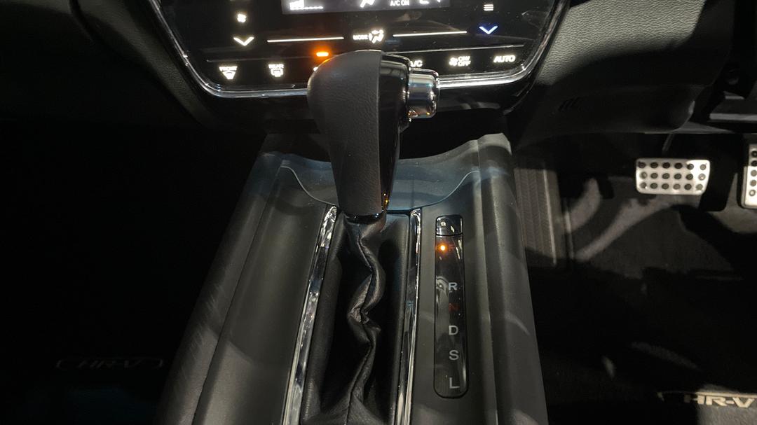 2019 Honda HR-V Vti, Automatic, 66207 km, Gear Lever 