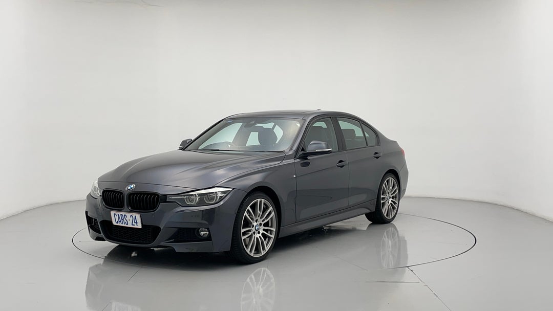 Left Front Diagonal (45- Degree) View