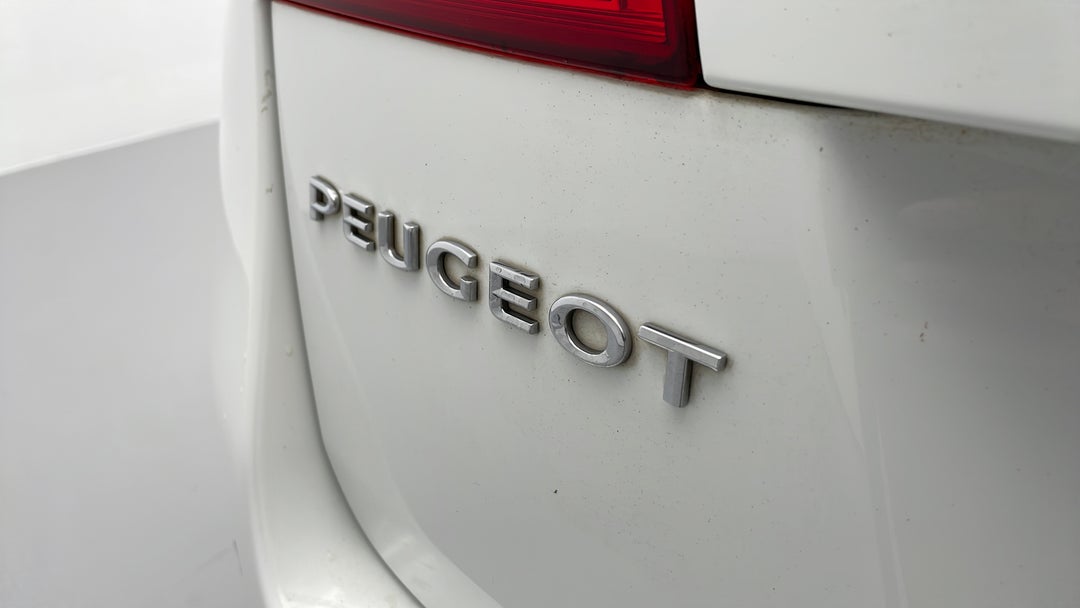 Badge (Boot Left Side)