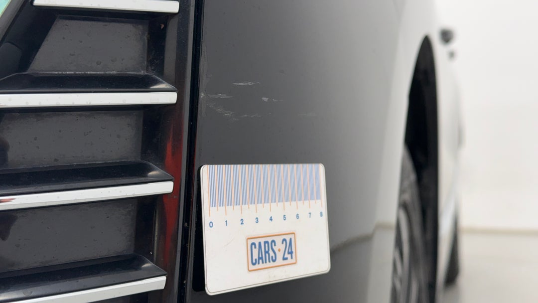 Bumper Front Scratch