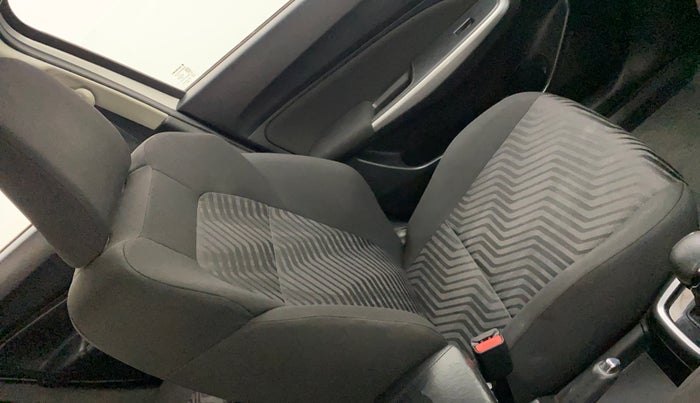 2018 Maruti Swift ZXI AMT, Petrol, Automatic, 59,882 km, Front left seat (passenger seat) - Cover slightly stained