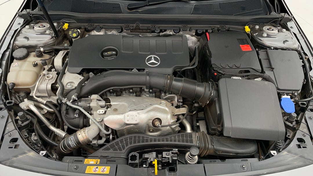 Open Bonnet (Engine)