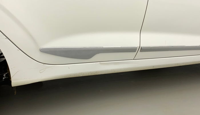 2021 Hyundai AURA S 1.2 CNG, CNG, Manual, 43,011 km, Right running board - Minor scratches