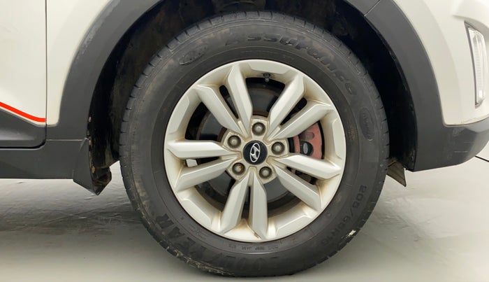 2016 Hyundai Creta SX PLUS 1.6 PETROL, Petrol, Manual, 45,050 km, Right Front Wheel