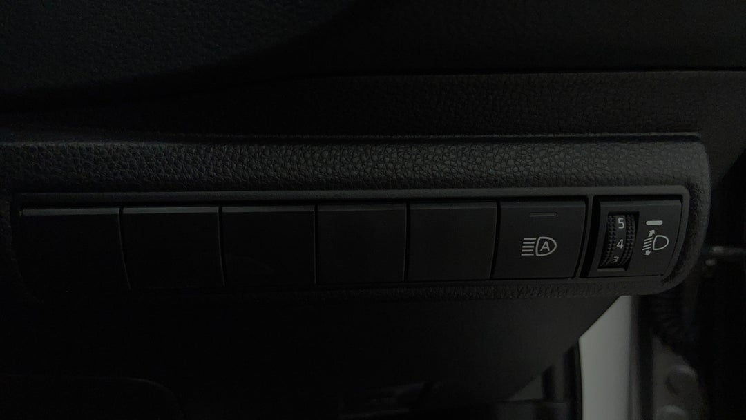 2024 Toyota Corolla Ascent Sport, Automatic, 21132 km, Utility Switches/Buttons