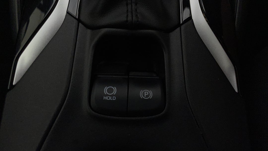 2024 Toyota Corolla Ascent Sport, Automatic, 21132 km, Handbrake