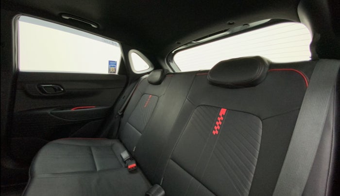 2021 Hyundai NEW I20 N LINE N6 1.0 TURBO GDI IMT, Petrol, Manual, 15,401 km, Right Side Rear Door Cabin