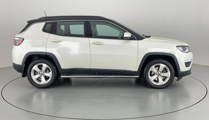 2017 Jeep Compass 2.0 LONGITUDE (O), Diesel, Manual, 33,728 km, Right Side View